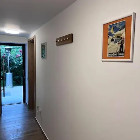 The Lodge, Separate In A Vila, With Floor Heating, Groundfloor Apartment *