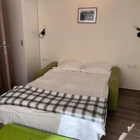 The Lodge, Separate In A Vila, With Floor Heating, Groundfloor *