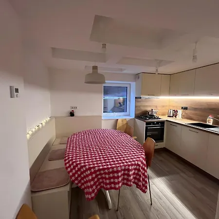 The Lodge, Separate In A Vila, With Floor Heating, Groundfloor