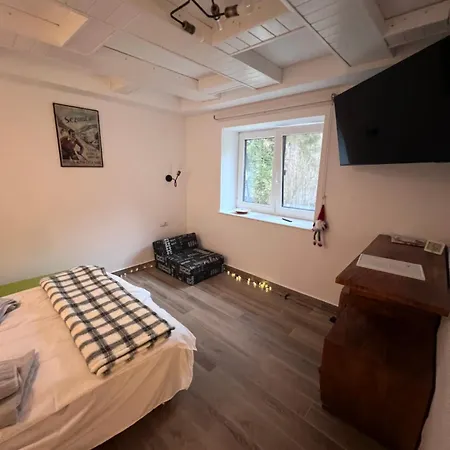 The Lodge, Separate In A Vila, With Floor Heating, Groundfloor